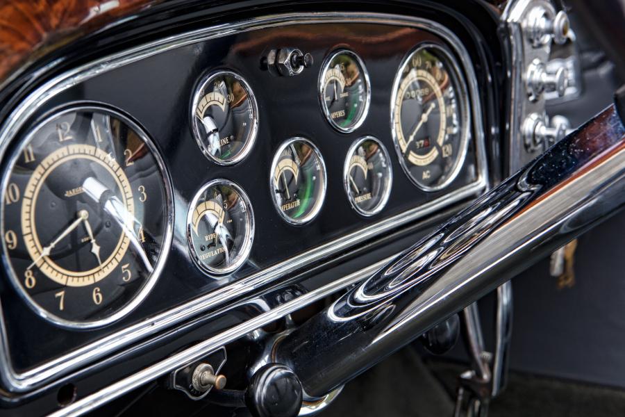  Cadillac V16 All-Weather Phaeton by Fisher 1932 года  (фото 7 из 16)